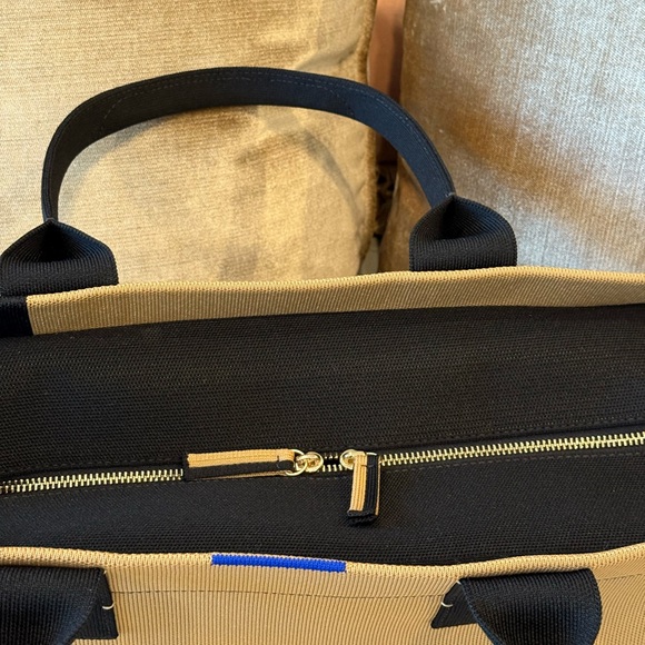 Rothy's Black and Tan Tote Bag - Picture 4 of 11